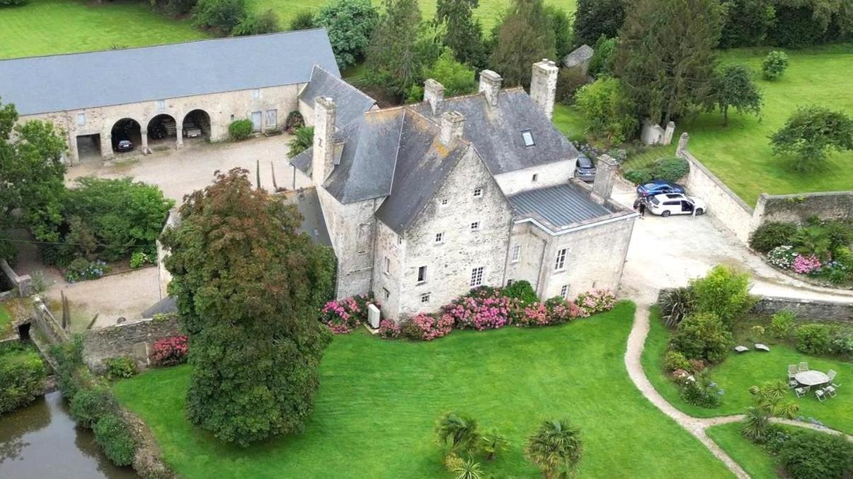 발로뉴 Manoir De Savigny B&B 외부 사진
