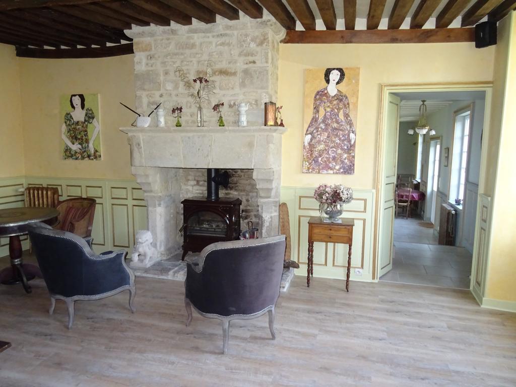 발로뉴 Manoir De Savigny B&B 외부 사진
