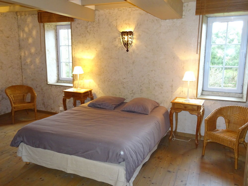 발로뉴 Manoir De Savigny B&B 외부 사진