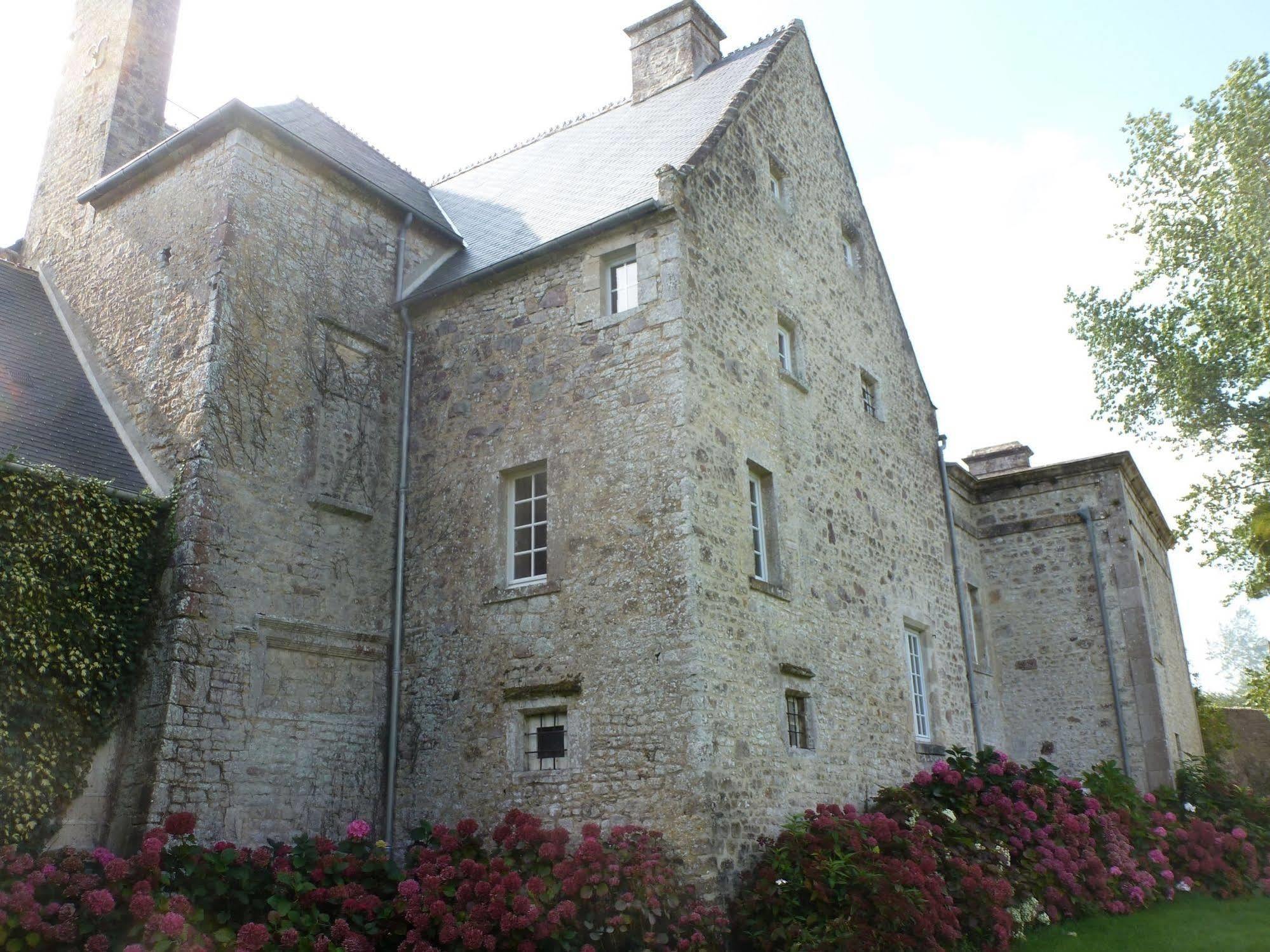 발로뉴 Manoir De Savigny B&B 외부 사진